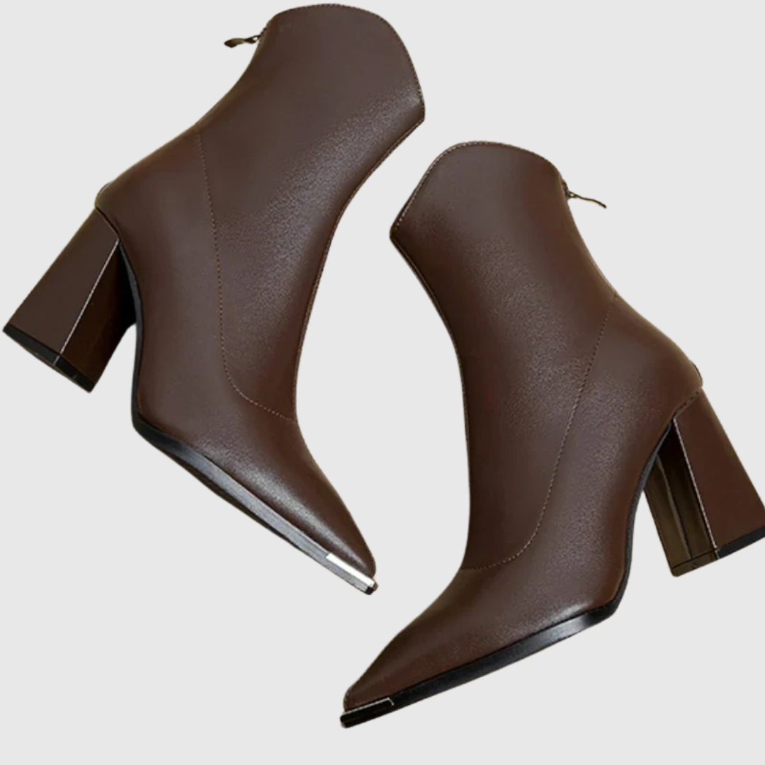 RELAXED FIT HEELS